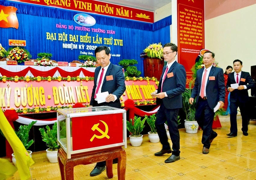 Bầu Ban chấp hành tại Đại hội đảng bộ phường Trường Xuân, Tp Tam Kỳ (NK 2020 – 2025)