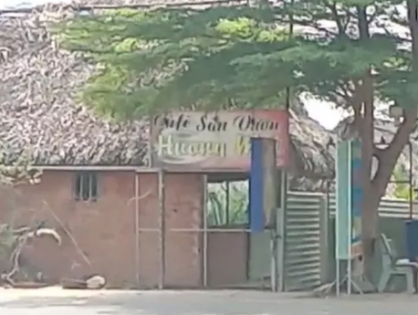 Quán cà phê xảy ra sự việc.