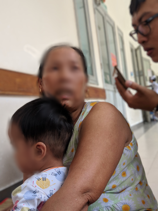 Hiện cháu C. đang được chăm sóc đặc biệt tại Bệnh viện Nhi đồng 2