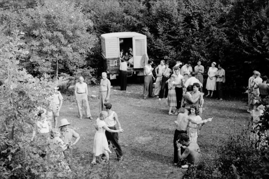 Khung cảnh hạnh phúc tại Chernobyl trước khi thảm họa xảy ra. Ảnh: CNN.