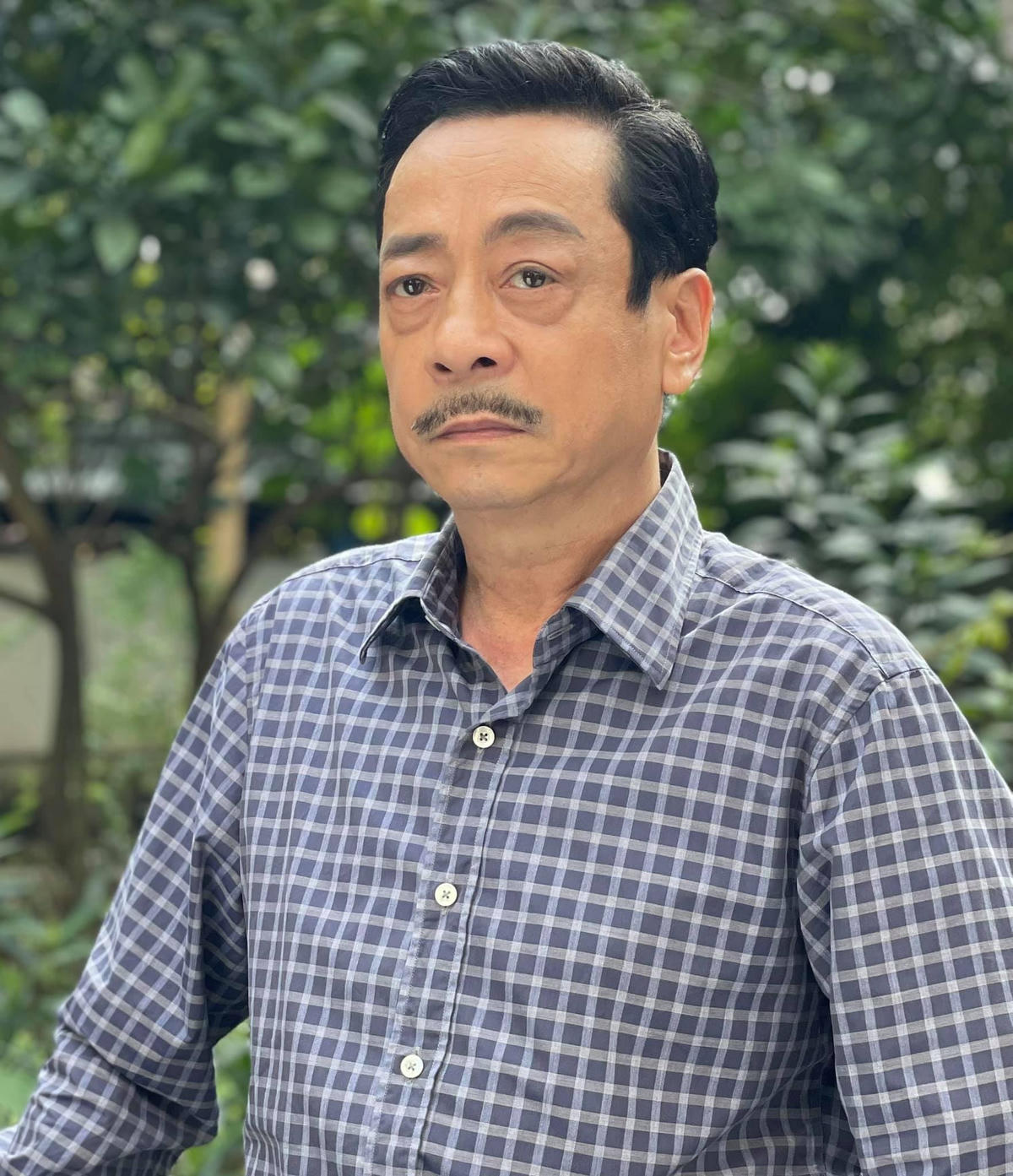 NSND Hoàng Dũng vai ông Phương trong Trở về giữa yêu thương.