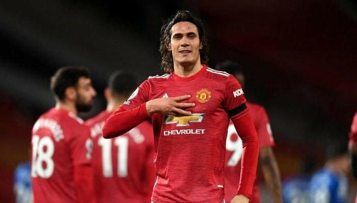 Cavani đang là người mặc áo số 7 tại sân Old Trafford.