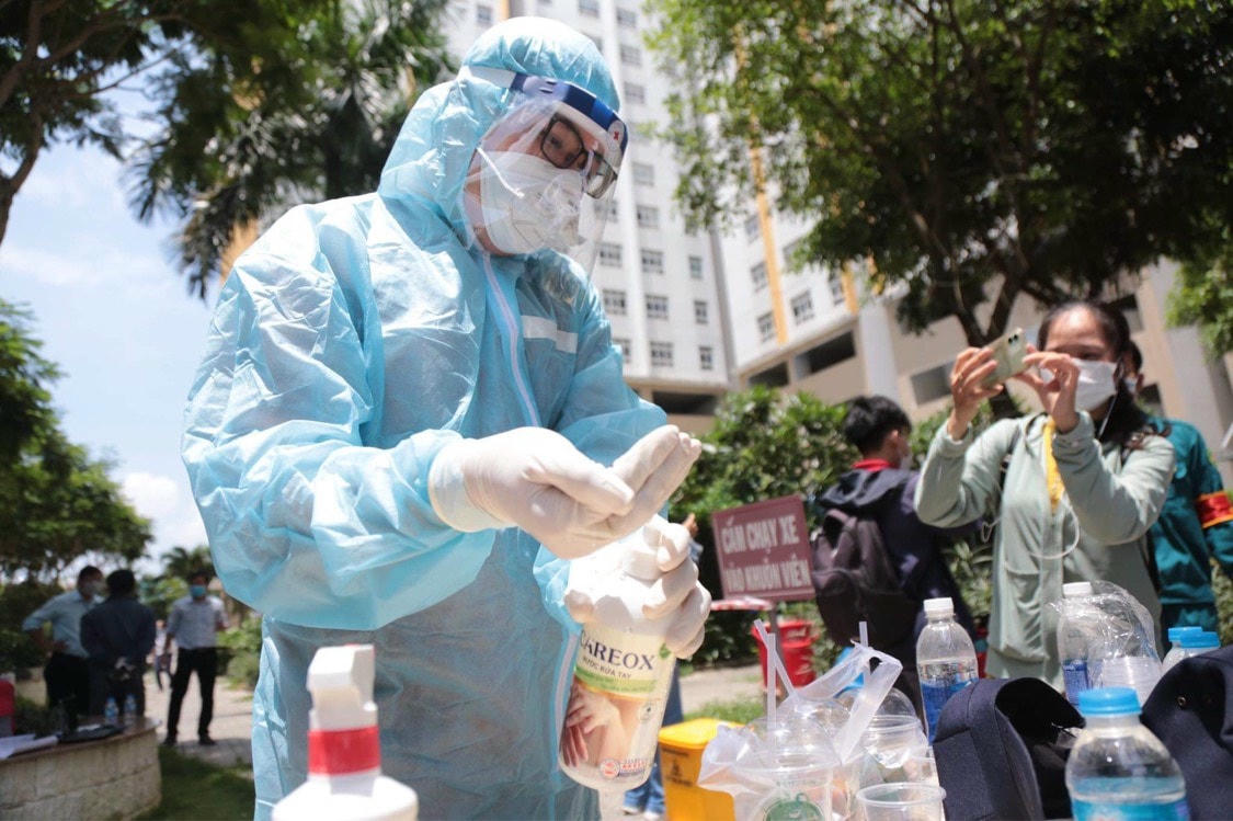 Y tế thành phố truy vết nguồn lây.