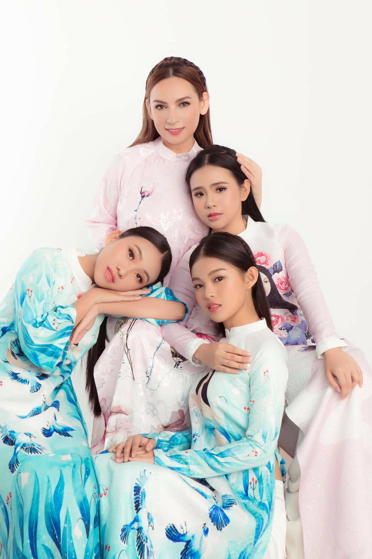 Phi Nhung đã nhận nuôi 23 người con và tạo điều kiện tốt nhất cho các em.