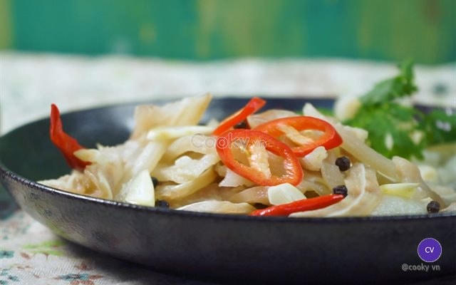 Bí quyết làm món tai heo ngâm dấm chua giòn sật sật