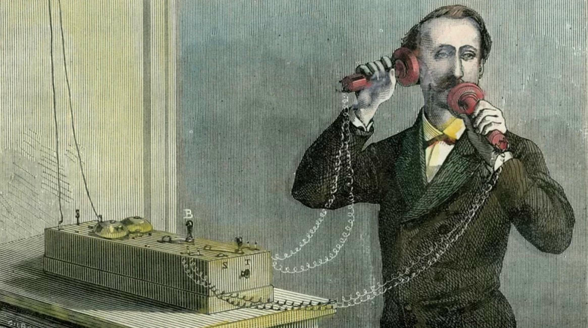 Bằng sáng chế chính là nguồn cơn của các xung đột. Ảnh: Grunge.