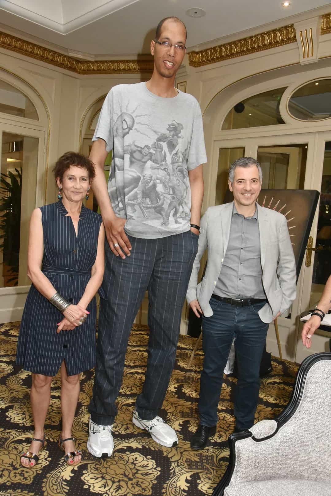 Những người ‘khổng lồ’