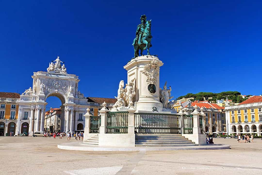 Khám phá những quảng trường lớn nhất thế giới