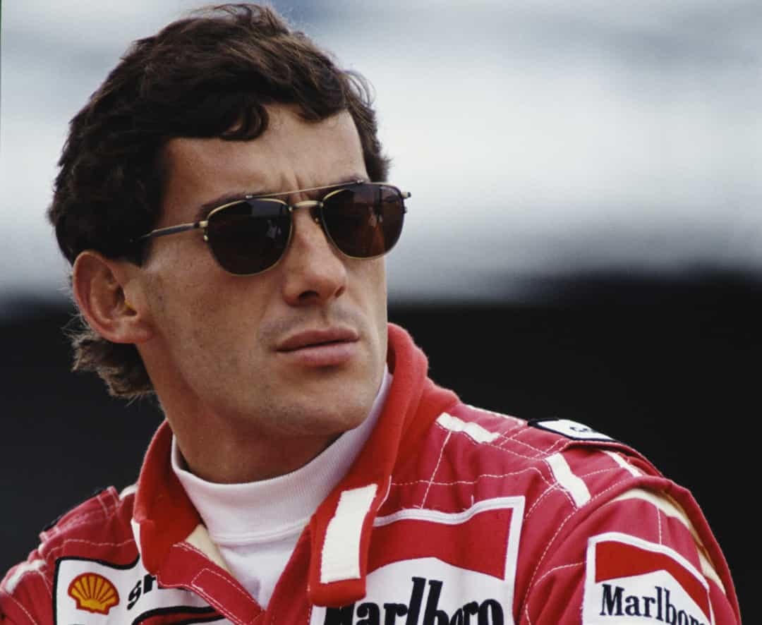 Ayrton Senna quá cố là một trong những tay đua F1 xuất sắc nhất mọi thời đại, và là một trong những người được yêu thích nhất.  