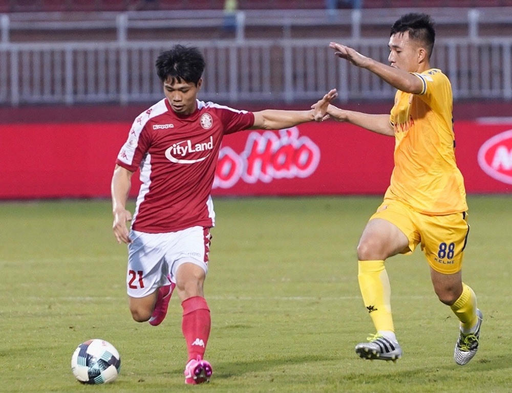 Công Phượng sẽ được nâng lên một tầm cao nữa dưới thời HLV Kiatisuk?