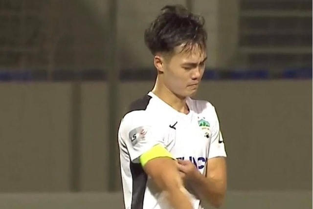 Chấn thương của Văn Toàn khiến HLV Park Hang Seo lo lắng.