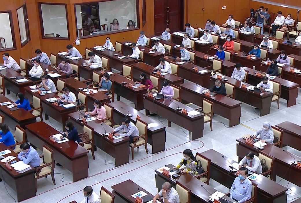 Quang cảnh kỳ họp thứ 23 HĐND TP HCM khóa IX.