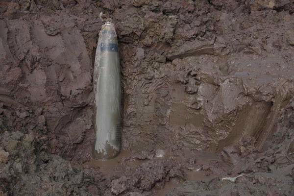 Quả bom đã bật ngòi.