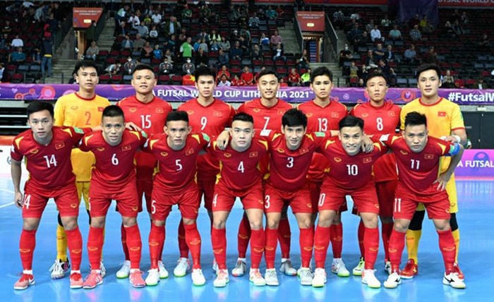 Tuyển futsal Việt Nam được thưởng nóng nửa tỷ đồng.