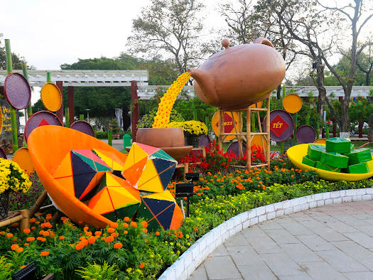 Các họa tiết trang trí tạo thành các điểm nhấn trong lễ hội.