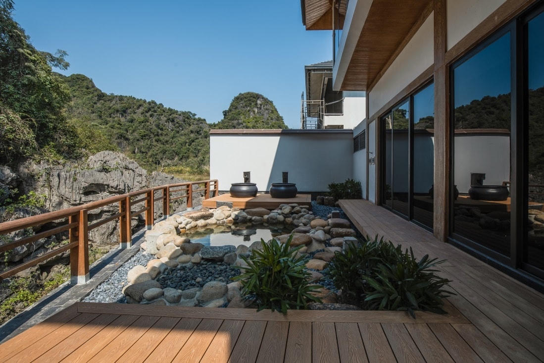 Biệt thự Sun Onsen Village Limited Edition tại Quang Hanh dẫn khoáng vào từng biệt thự.