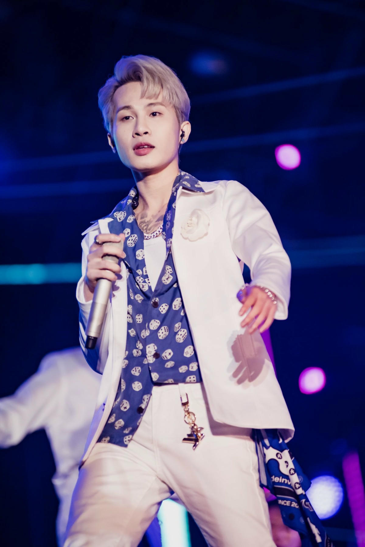 Sau khi rời công ty K-ICM, Jack đã tiếp tục thành công với các bài hit.