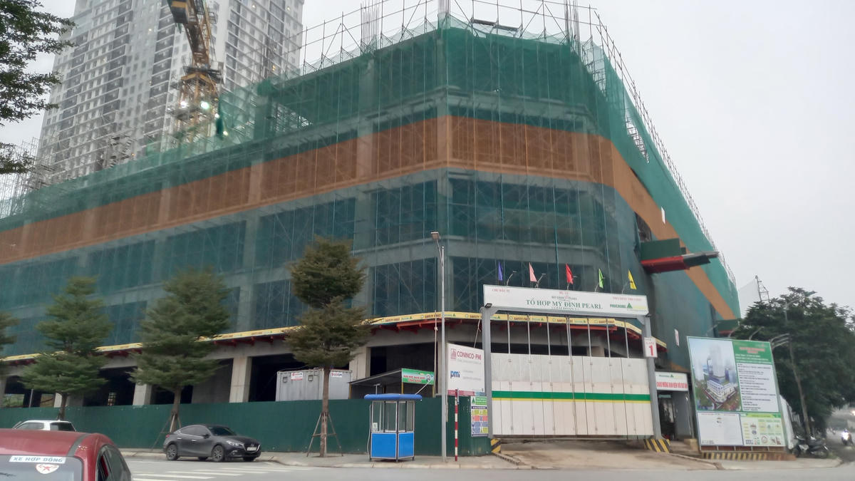 Giá thép tăng cao ảnh hưởng không nhỏ tới nhà thầu, chủ đầu tư dự án bất động sản