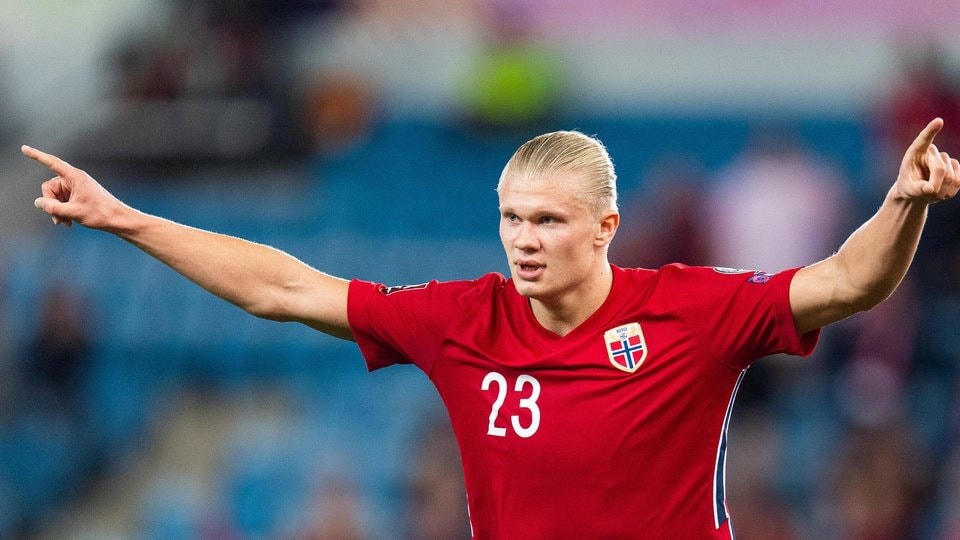 Haaland cũng ghi được 3 bàn thắng cho Na Uy trong chiến thắng 5-1 trước Gibraltar