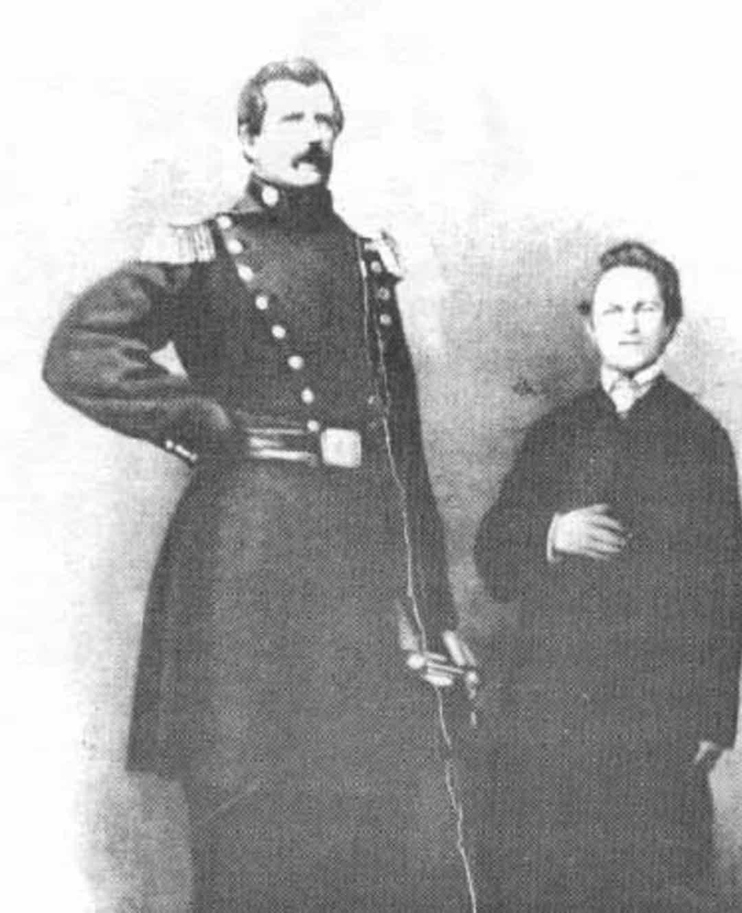 Những người ‘khổng lồ’