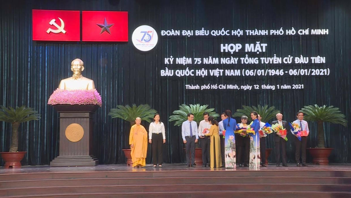 Quang cảnh buổi họp mặt. (Ảnh: Hồng Phúc).