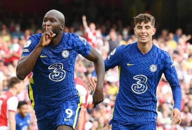 Lukaku và Chelsea tạo nên nhiều cột mốc đáng nhớ sau chiến thắng trước Arsenal.