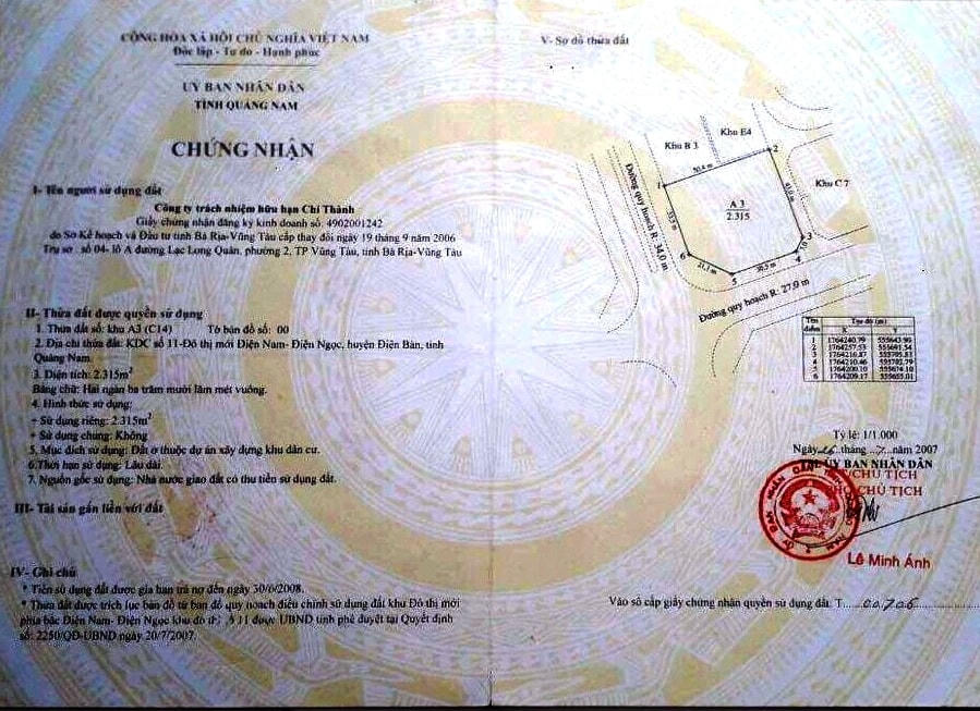 Sổ đỏ có ghi nợ tiền sử dụng đất được UBND tỉnh Quảng Nam cấp cho Công ty TNHH Chí Thành.