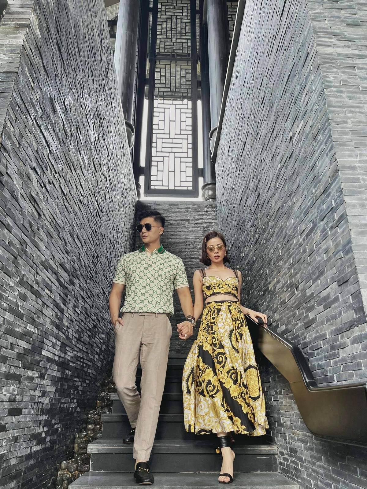 Cả hai thường xuyên xuất hiện cùng nhau tại các sự kiện và chụp các bộ ảnh ngọt ngào.