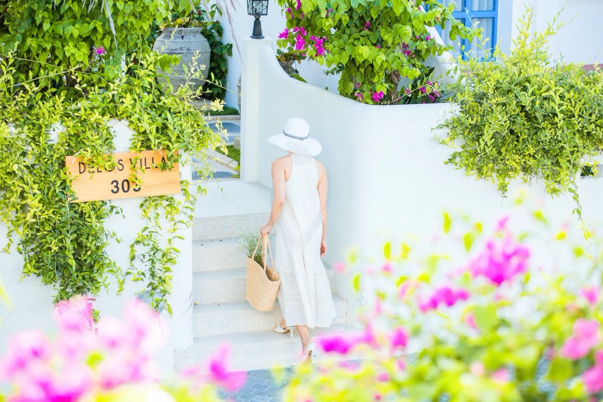 Bất động sản hàng hiệu giúp kết nối việc trải nghiệm và cùng trải nghiệm giữa cộng đồng thành đạt tinh hoa với những triết lý sống, kinh doanh, hưởng thụ tương đồng.