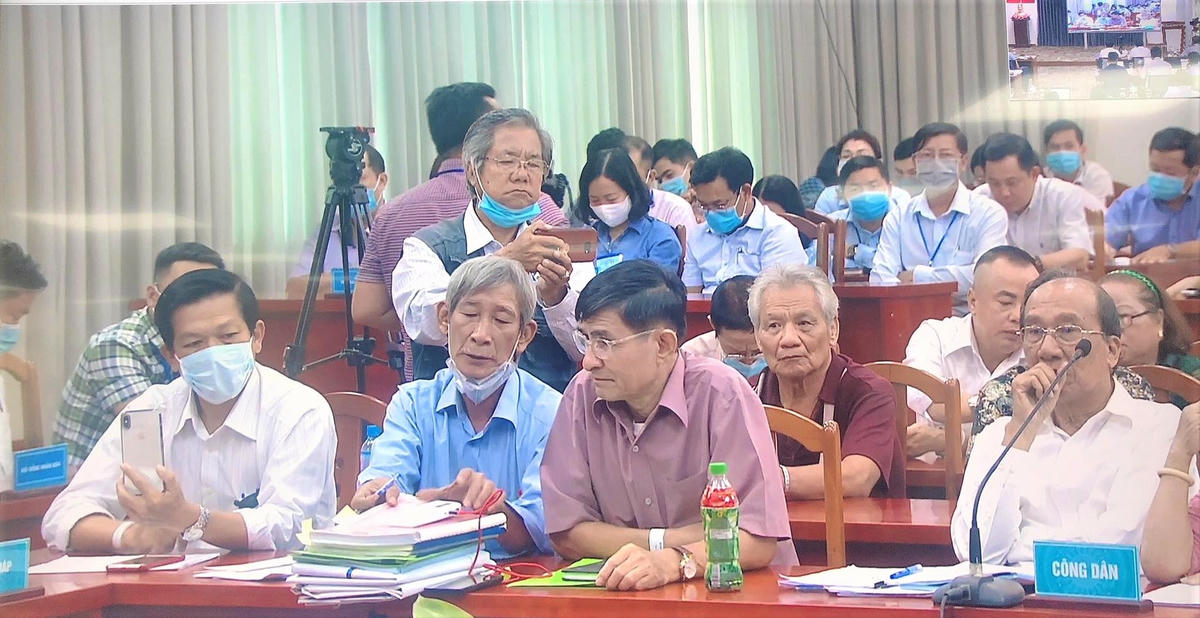 Quang cảnh buổi đối thoại từ Trung tâm Bồi dưỡng Chính trị quận 2, TP HCM vào chiều 27.11