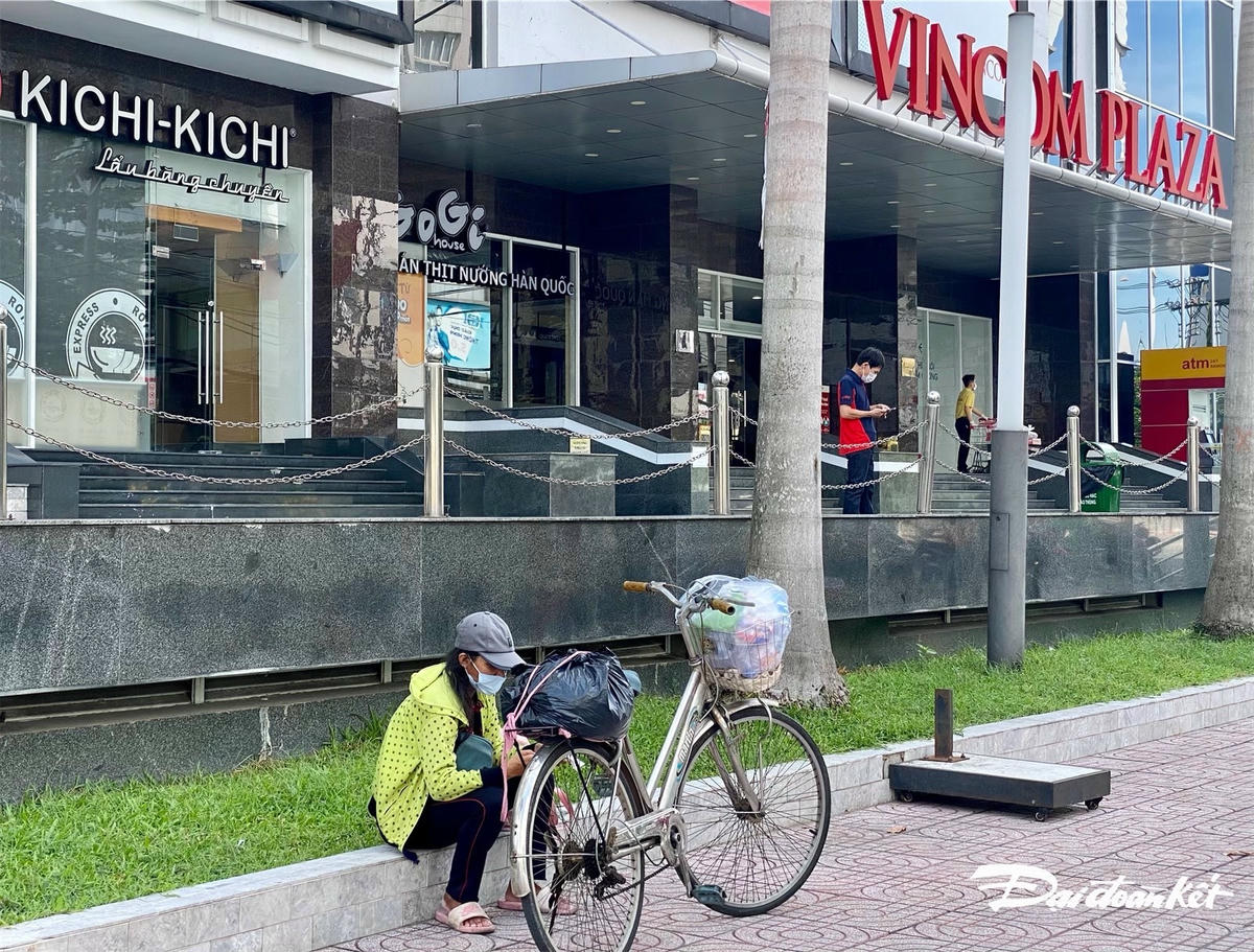 Theo thống kế của Sở Lao động - thương binh và xã hội TP HCM, thành phố có 230.000 người là lao động tự do ở TP HCM.