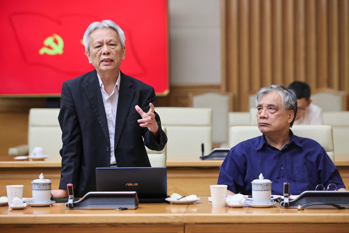 Thủ tướng Phạm Minh Chính làm việc với Hội đồng Tư vấn chính sách- Ảnh 2.
