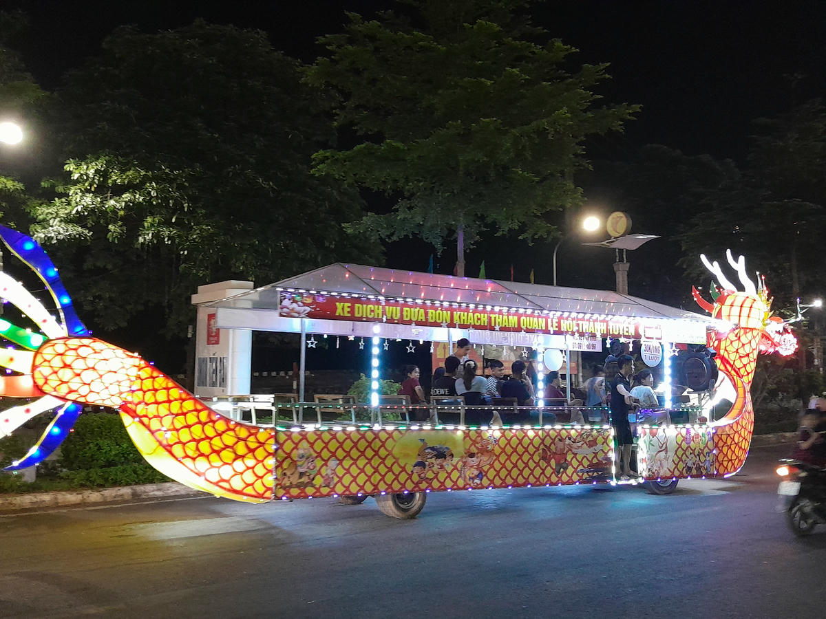 'Thành Tuyên' bùng nổ không khí Trung thu sớm