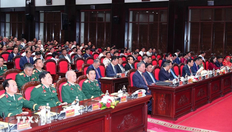 Tổng Bí thư Tô Lâm và các đại biểu dự buổi lễ. (Ảnh: Trọng Đức/TTXVN)