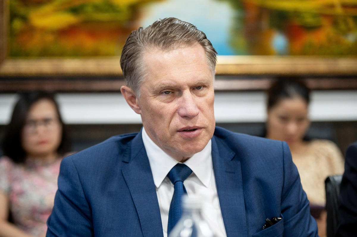 Bộ trưởng Bộ Y tế Liên bang Nga tại cuộc làm việc