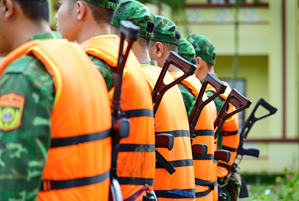 Đồn biên phòng Vĩnh Nguơn được giao nhiệm vụ quản lí tuyến biên giới dài khoảng 15km, giáp tỉnh Tà Keo nước bạn Campuchia. Đây là một trong những tuyến địa bàn quan trọng khu vực Tây Nam của Tổ quốc. Ảnh Nguyễn Minh. 