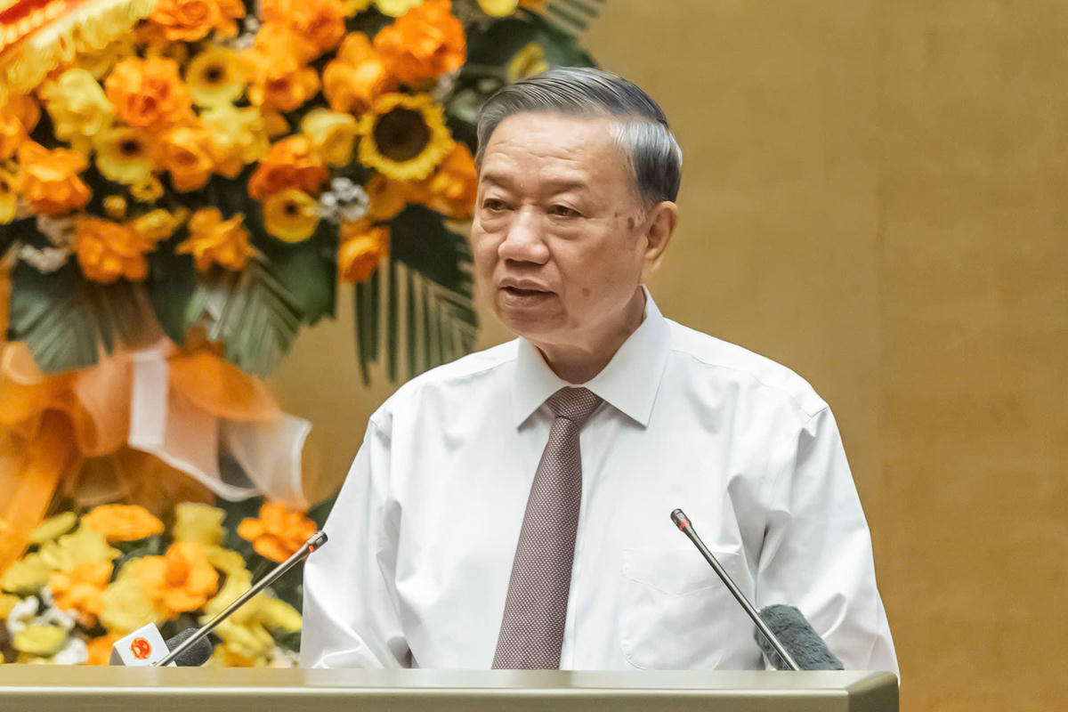 Tổng Bí thư Tô Lâm phát biểu tại Hội nghị chuyên đề “Bình dân học vụ số - Quốc hội số: Khung kiến thức, kỹ năng số cho Quốc hội hiện đại. Ảnh: Quang Vinh.