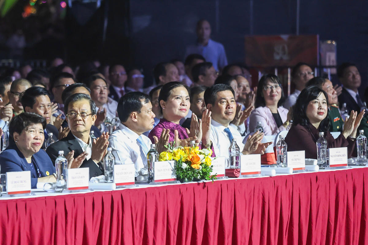 Các đại biểu dự Lễ bế mạc Triển lãm thành tựu đất nước “80 năm hành trình Độc lập - Tự do - Hạnh phúc”. Ảnh: Quang Vinh.