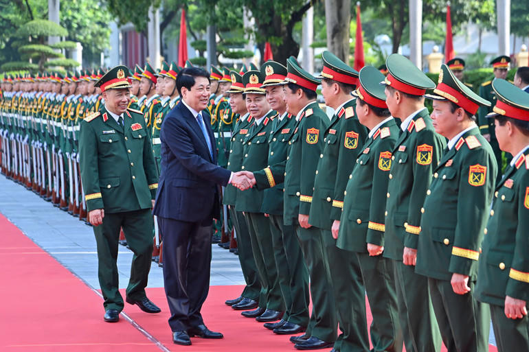 Chủ tịch nước Lương Cường dự Lễ khai giảng năm học 2025-2026 Học viện Quốc phòng. (Ảnh: Thủy Nguyên)