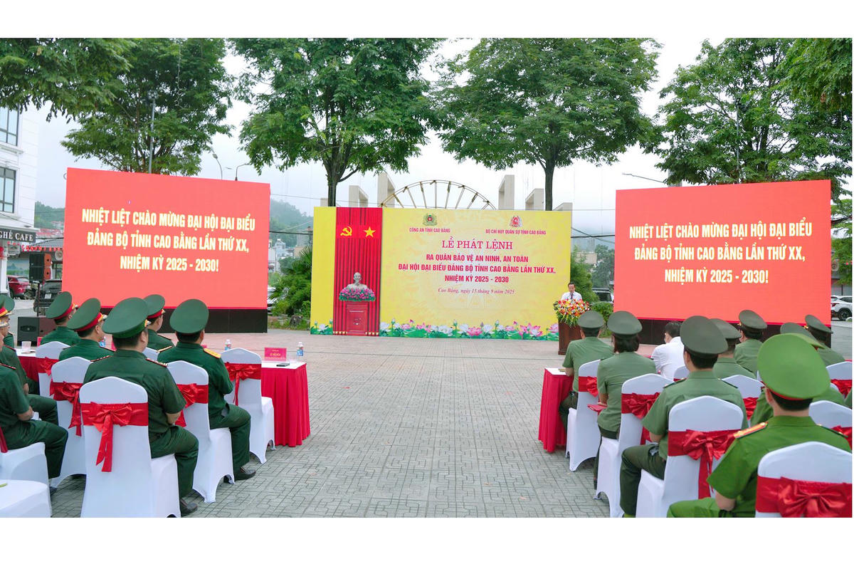 Lễ phát lệnh ra quân bảo vệ an ninh, an toàn Đại hội đại biểu Đảng bộ tỉnh Cao Bằng lần thứ XX, nhiệm kỳ 2025-2030. Ảnh: CAT Cao Bằng.