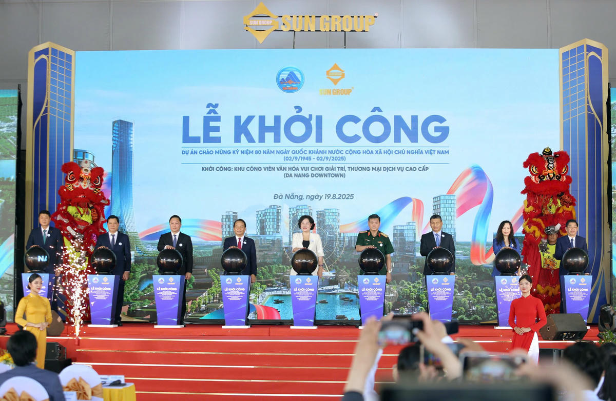 Khởi công Khu thương mại dịch vụ kết hợp công viên vui chơi giải trí (Da Nang Downtown). Ảnh: Nguyễn Tú