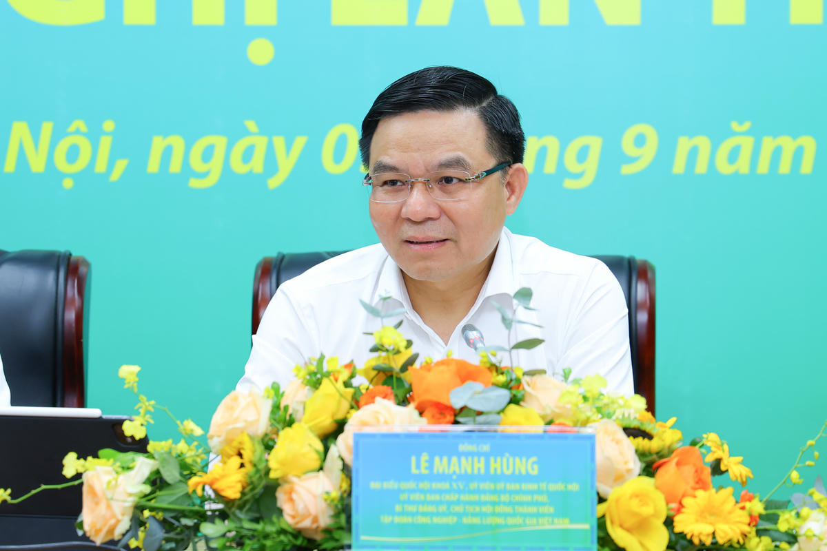 Chủ tịch HĐTV Petrovietnam Lê Mạnh Hùng.