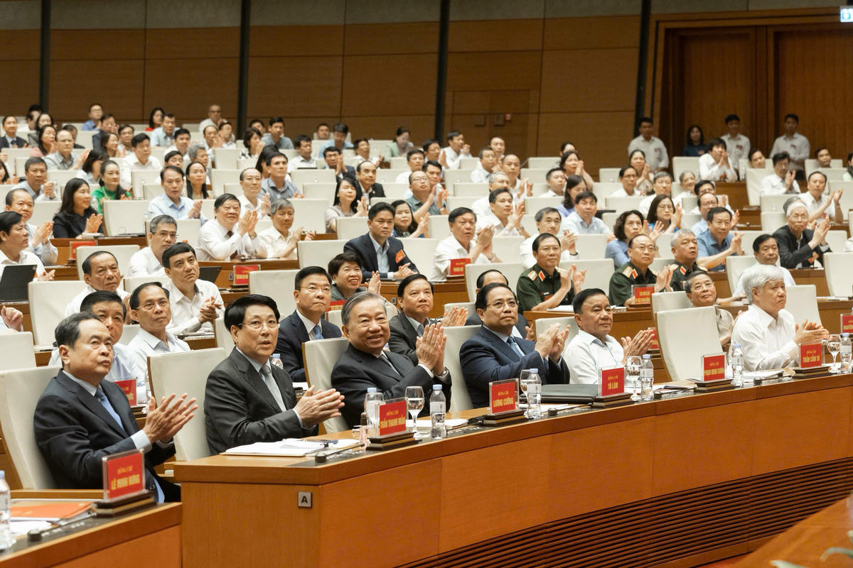 Hơn 1,2 triệu đại biểu tham dự hội nghị triển khai thực hiện 4 nghị quyết Hơn 1,2 triệu đại biểu tham dự hội nghị triển khai thực hiện 4 nghị quyết