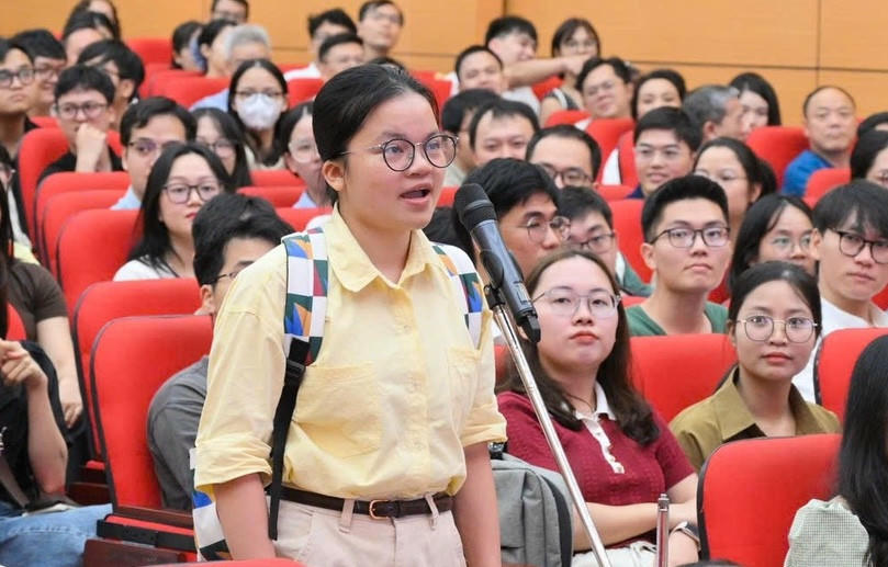 Bác sĩ nội trú Đặng Thị Ngọc Linh lựa chọn chuyên ngành Nội Tim mạch. Ảnh: Trường ĐH Y Hà Nội.