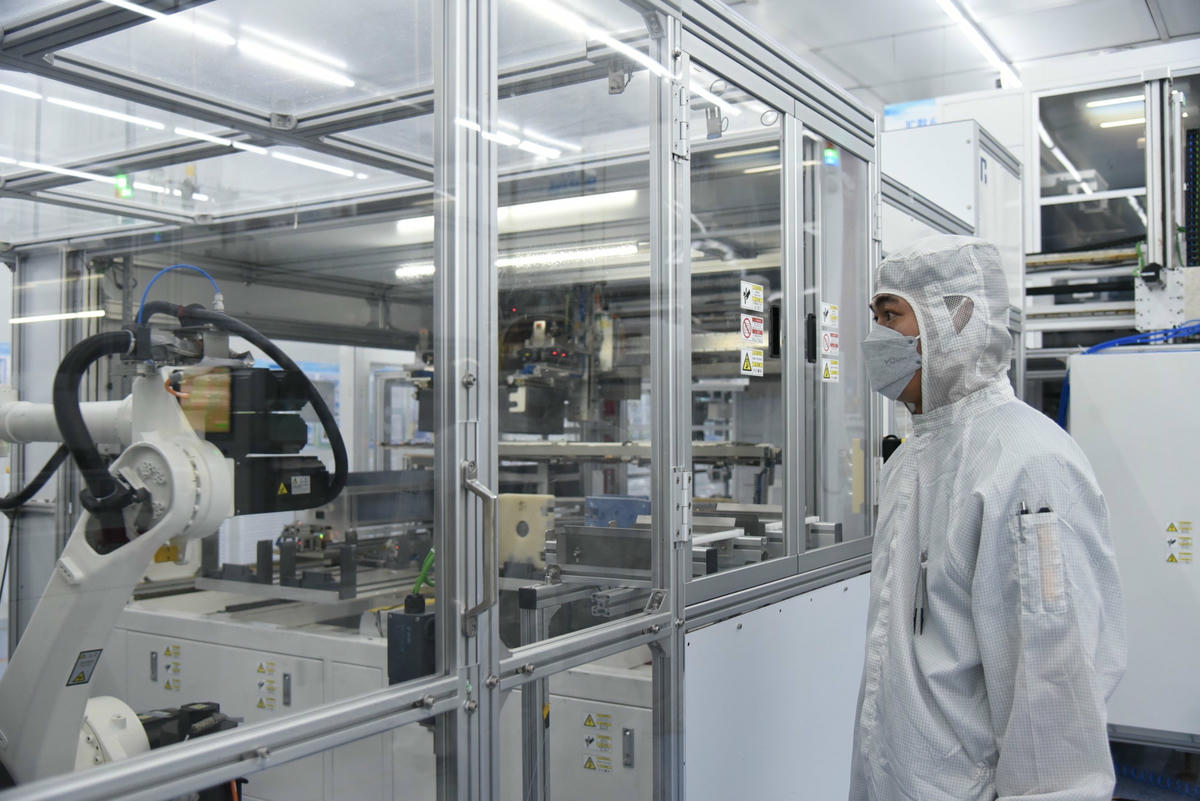 Nhiều doanh nghiệp sản xuất công nghiệp đang thiếu nguồn nhân lực chất lượng cao. Ảnh: L.H.