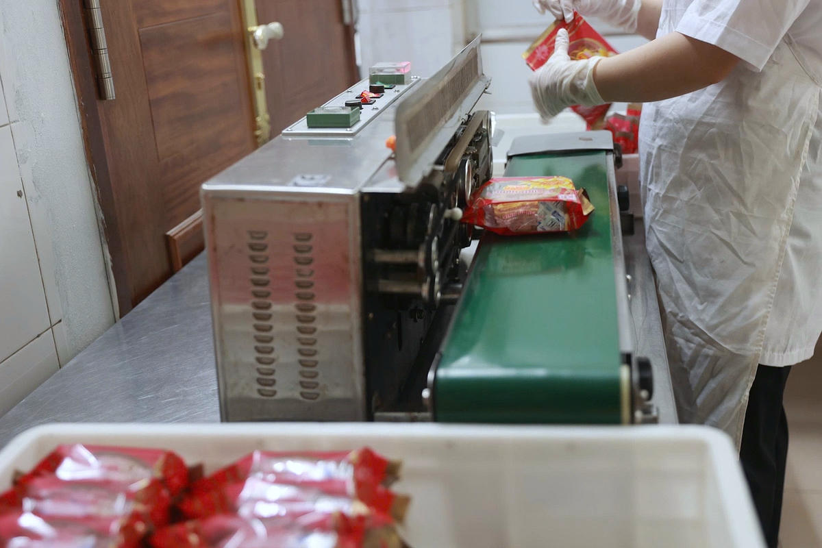 Công đoạn cuối cùng là đóng gói.