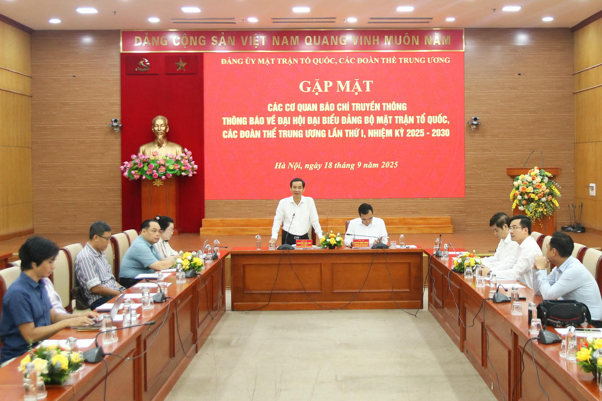 Quang cảnh buổi gặp mặt. Ảnh: Tiến Đạt.