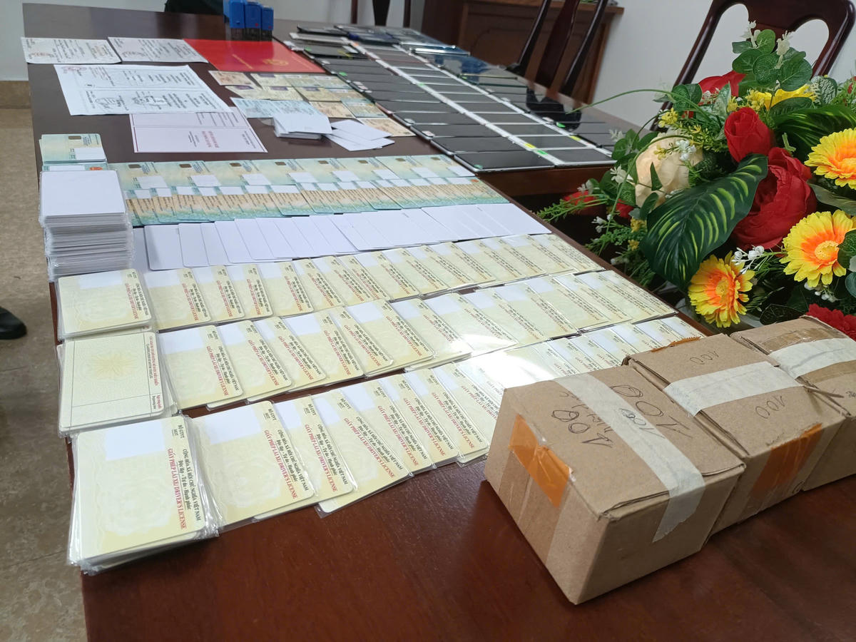 Tang vật vụ án. Ảnh: H.N.