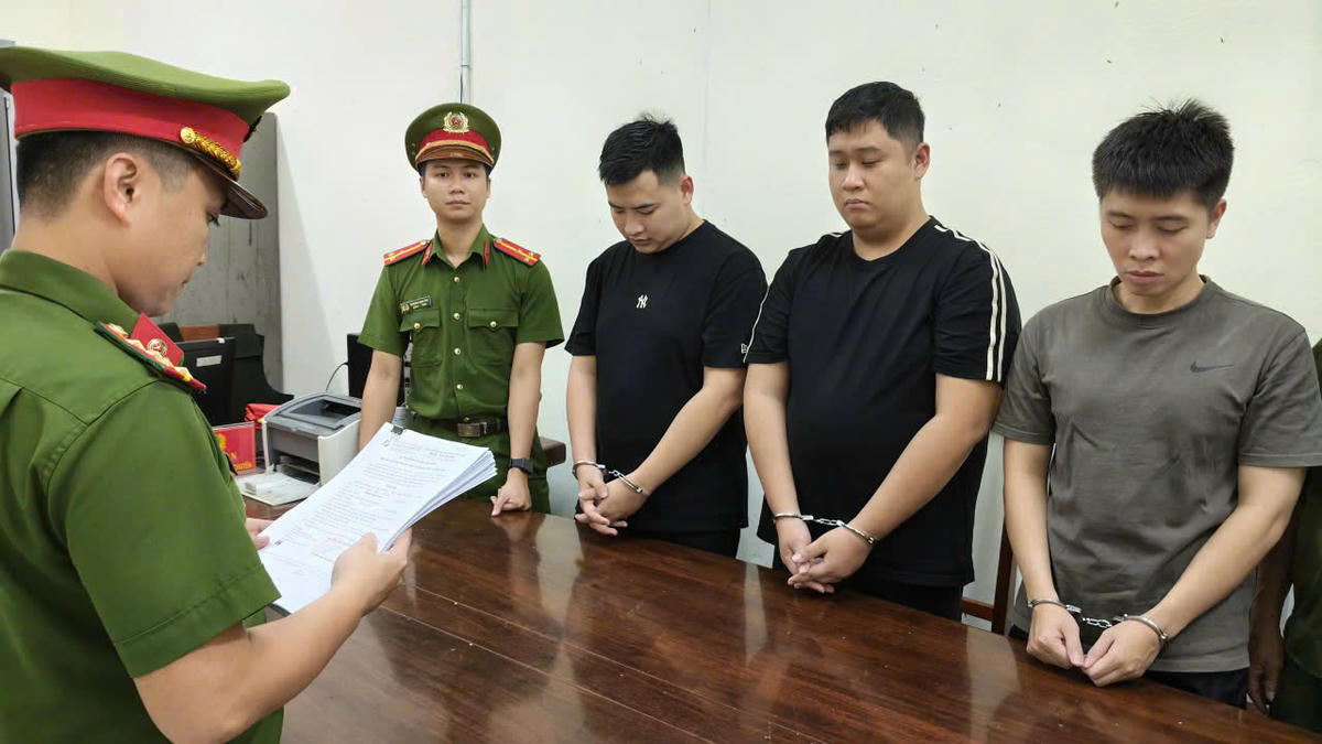 Đà Nẵng: Bắt nhóm lừa đảo mua bán tiền ảo Đà Nẵng: Bắt nhóm lừa đảo mua bán tiền ảo