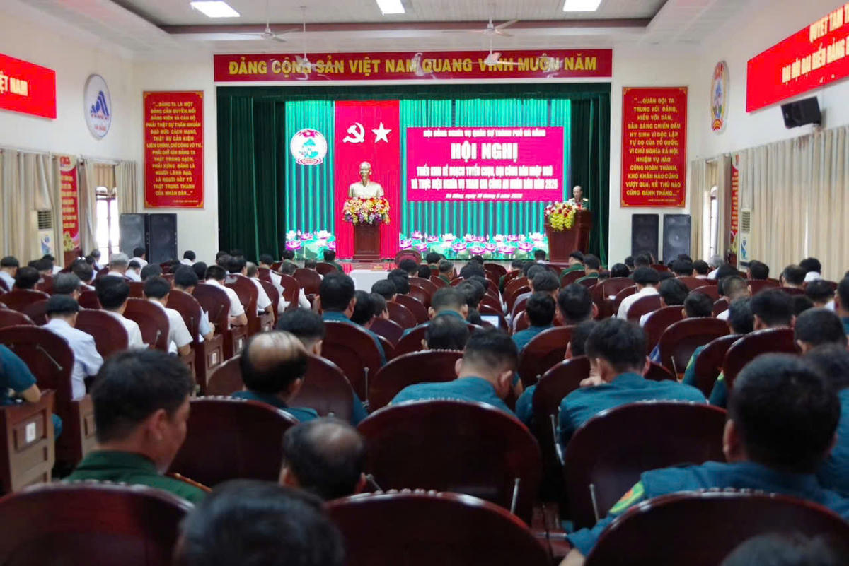 Hội nghị triển khai kế hoạch tuyển chọn và gọi công dân nhập ngũ, thực hiện nghĩa vụ tham gia Công an nhân dân năm 2026. Ảnh: CV.